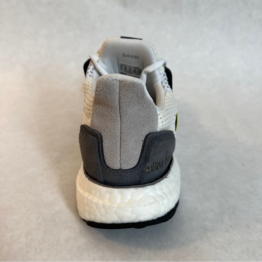 ADIDAS UltraBoost S&L Pride 2020 - FY5347 - Sz Men’s 5 / Women’s 7 - Picture 9 of 16
